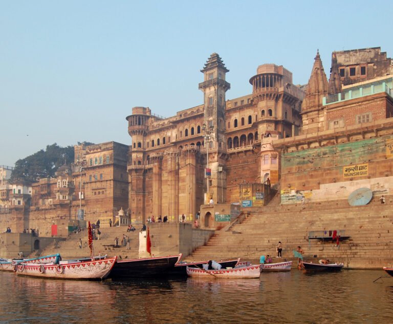 Ayodhya and Varanasi Temple Tour Package | Fine India Tours