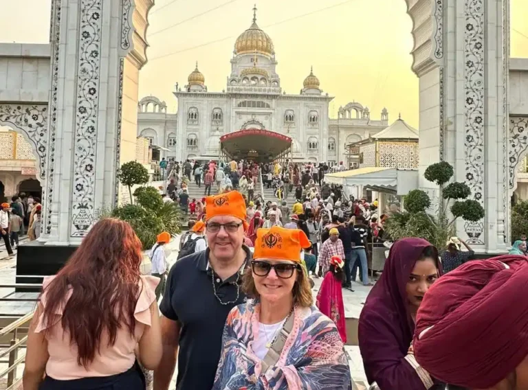 From Delhi 6 Days Golden Triangle Tour with Amritsar by AC Car