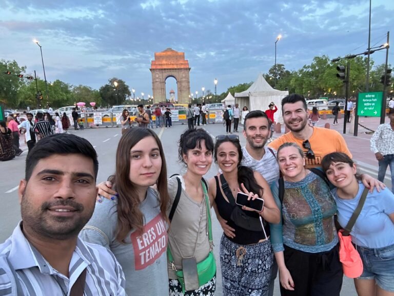 Night View Delhi Tour by Car