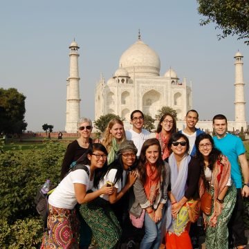 Happy Faces Fine India Tours
